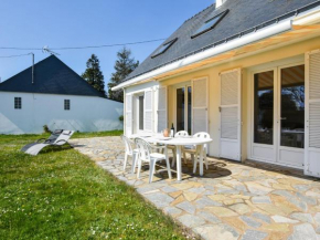  Serene Holiday Home in P nestin 300m from the beach  Пенестин